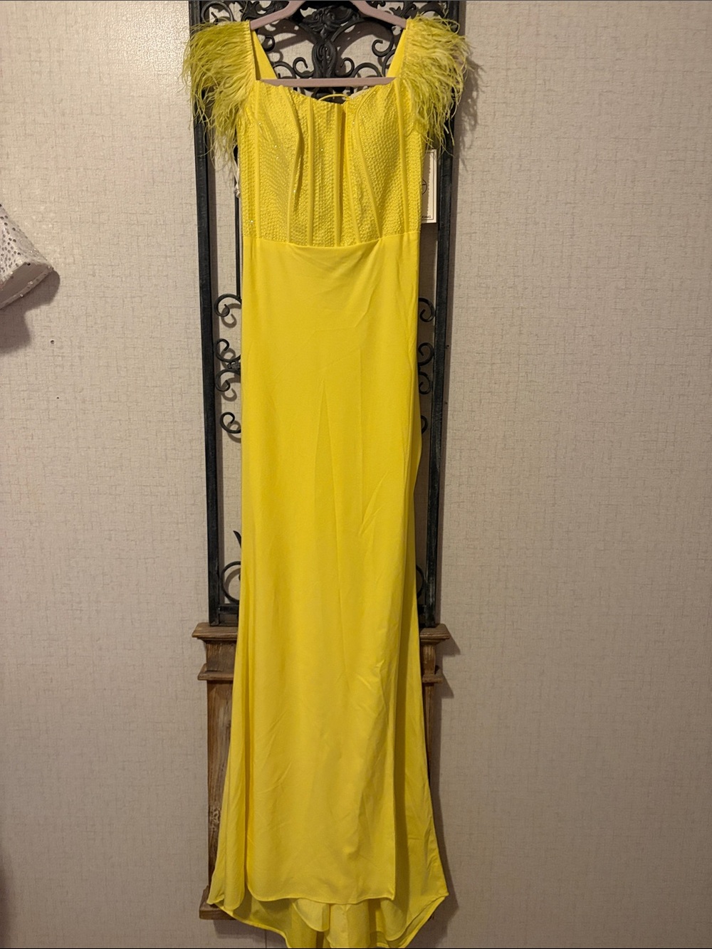 Yellow Feather-Shoulder Prom Gown
